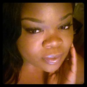 Meet your Posher, Yasha